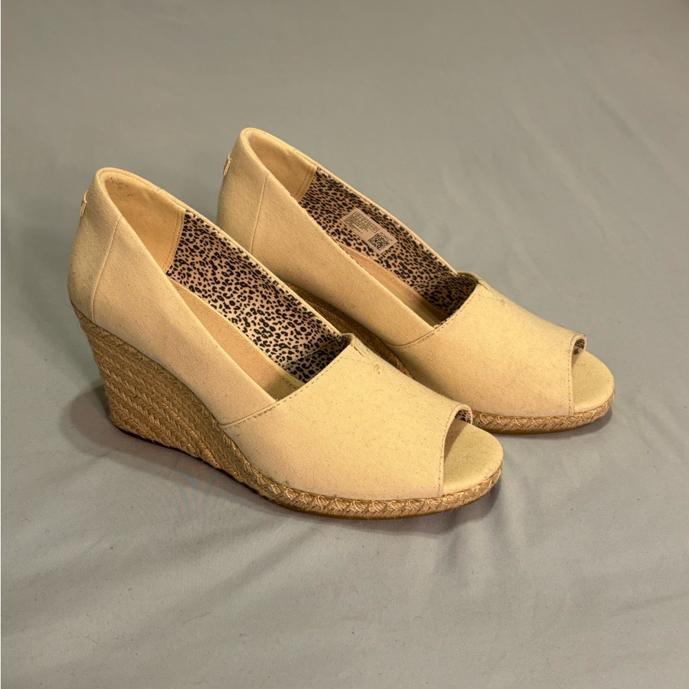 Toms Cream Wedge Peep-Toe Shoes